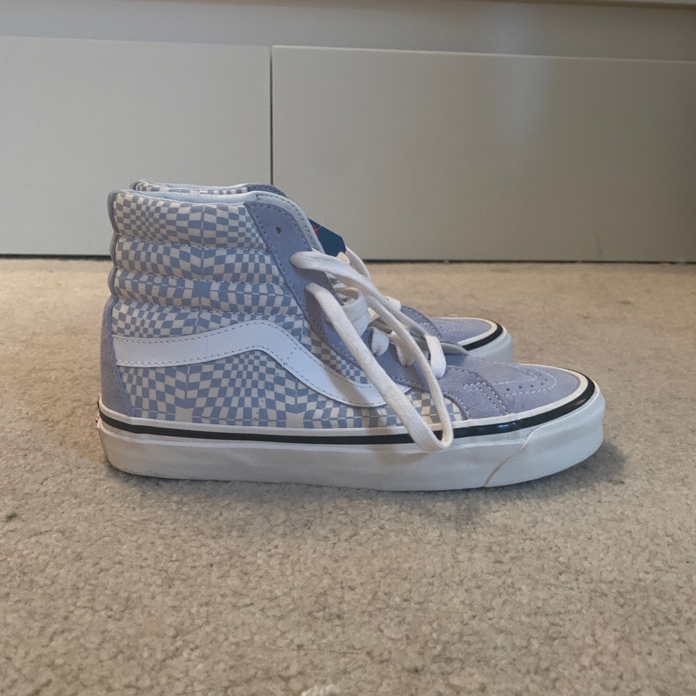 NWT VANS blue and white checker sk8 hi